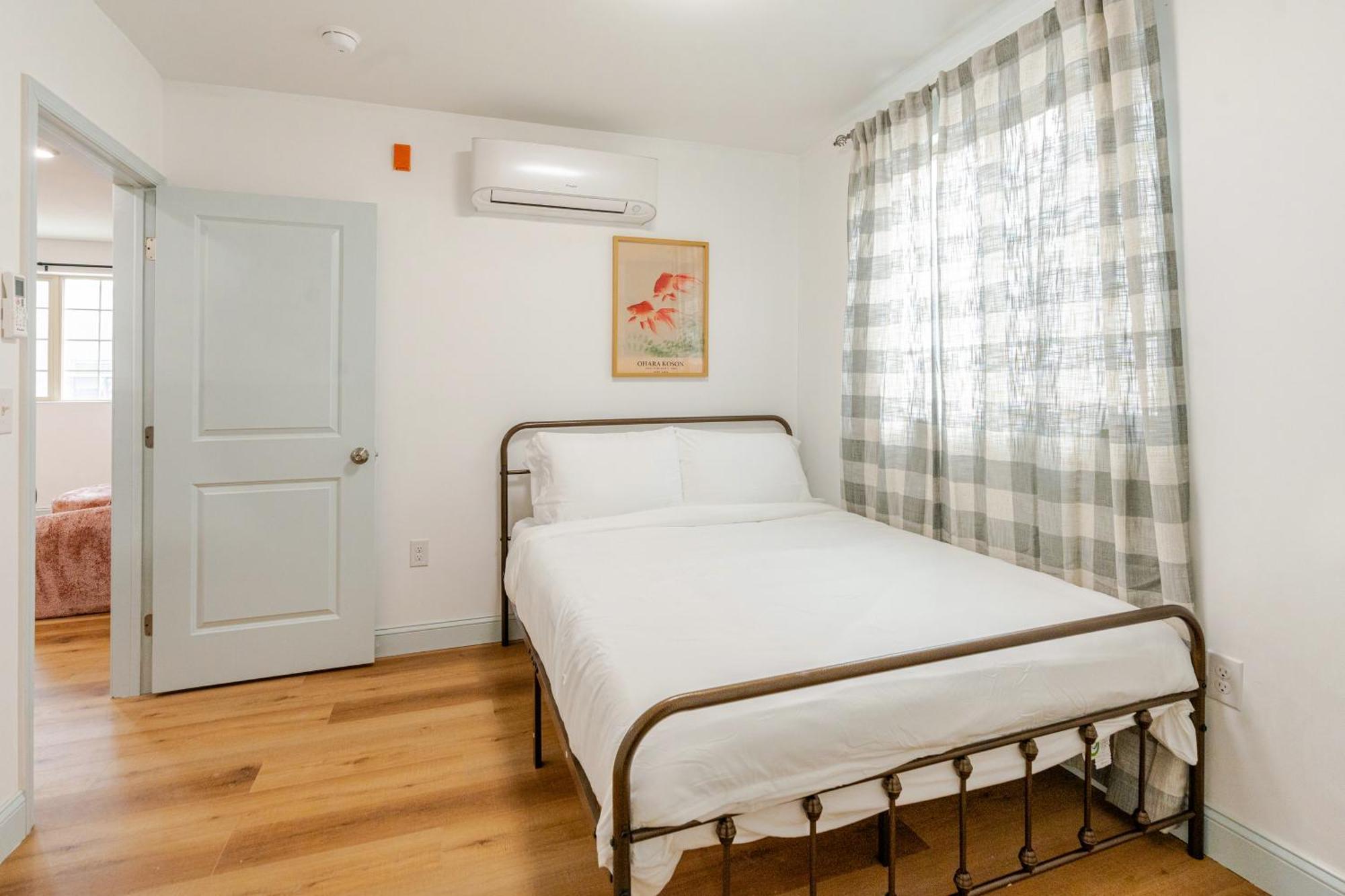 Cozy In Prime Location - Trendy Fishtown, Subway & Center City!