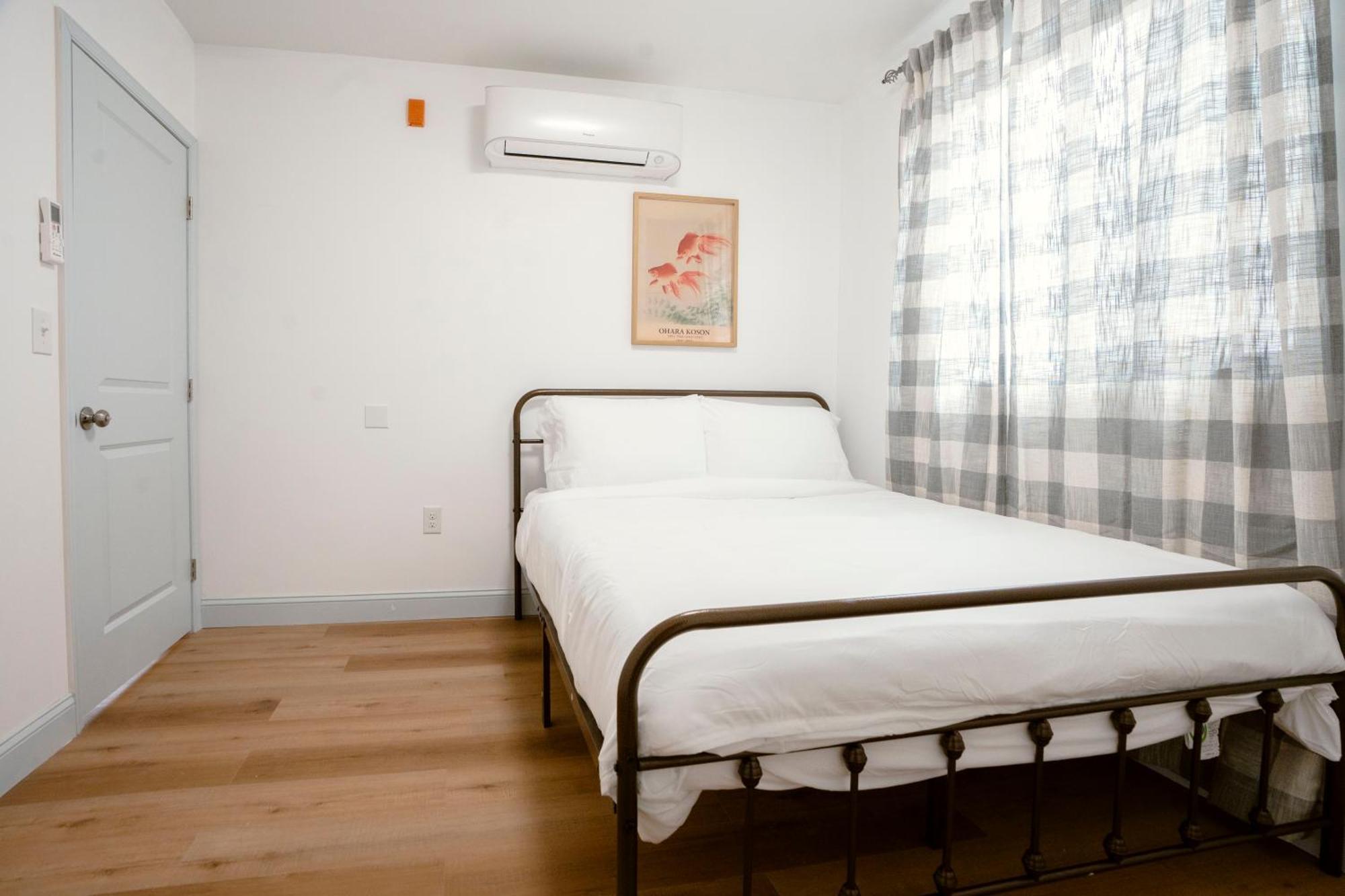 Cozy In Prime Location - Trendy Fishtown, Subway & Center City!