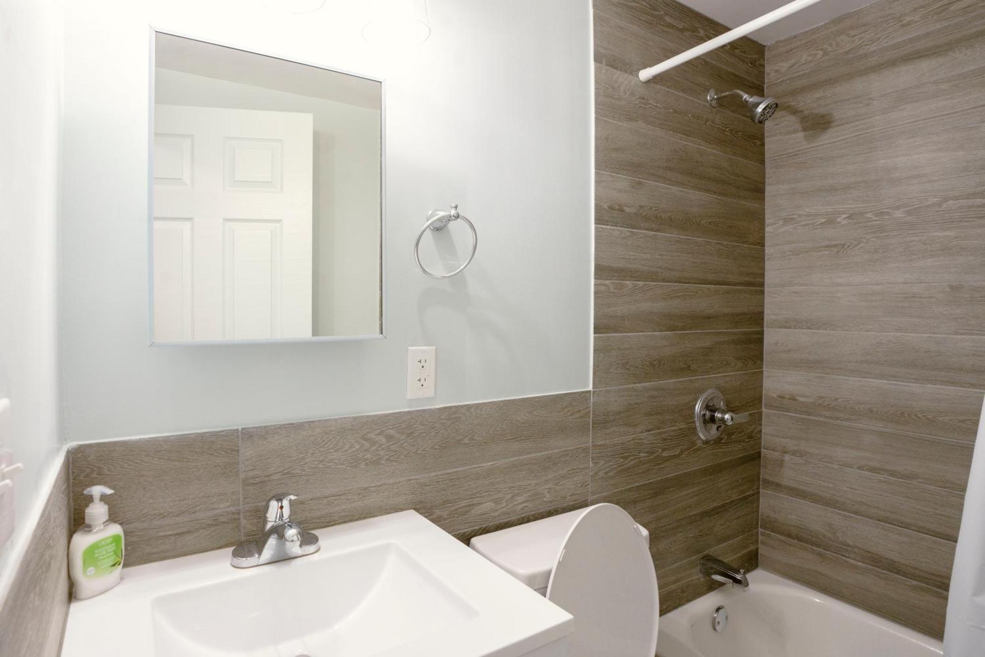 Cozy In Prime Location - Trendy Fishtown, Subway & Center City! * Philadelphia