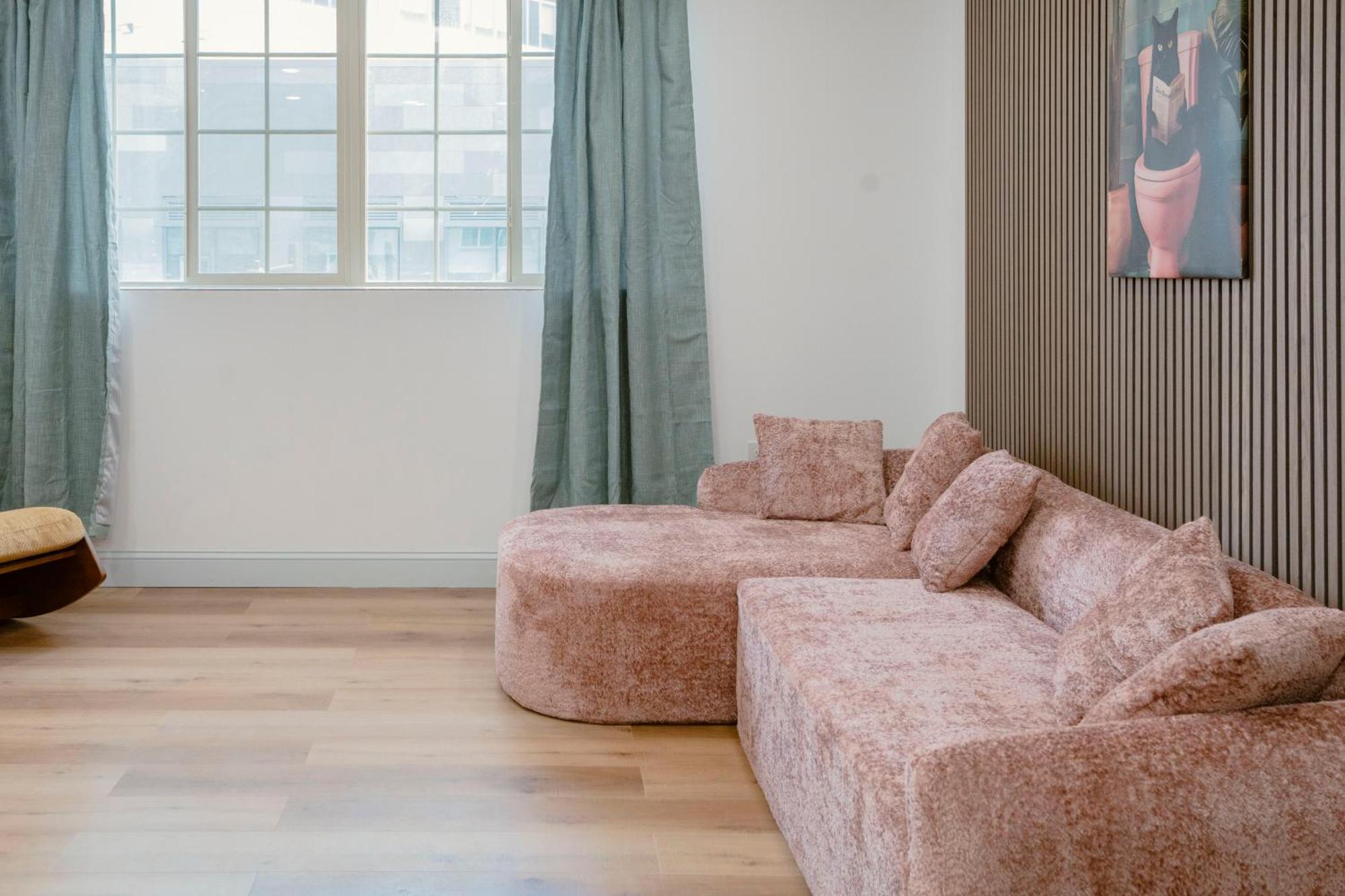 Cozy In Prime Location - Trendy Fishtown, Subway & Center City!
